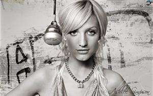 Ashlee Simpson